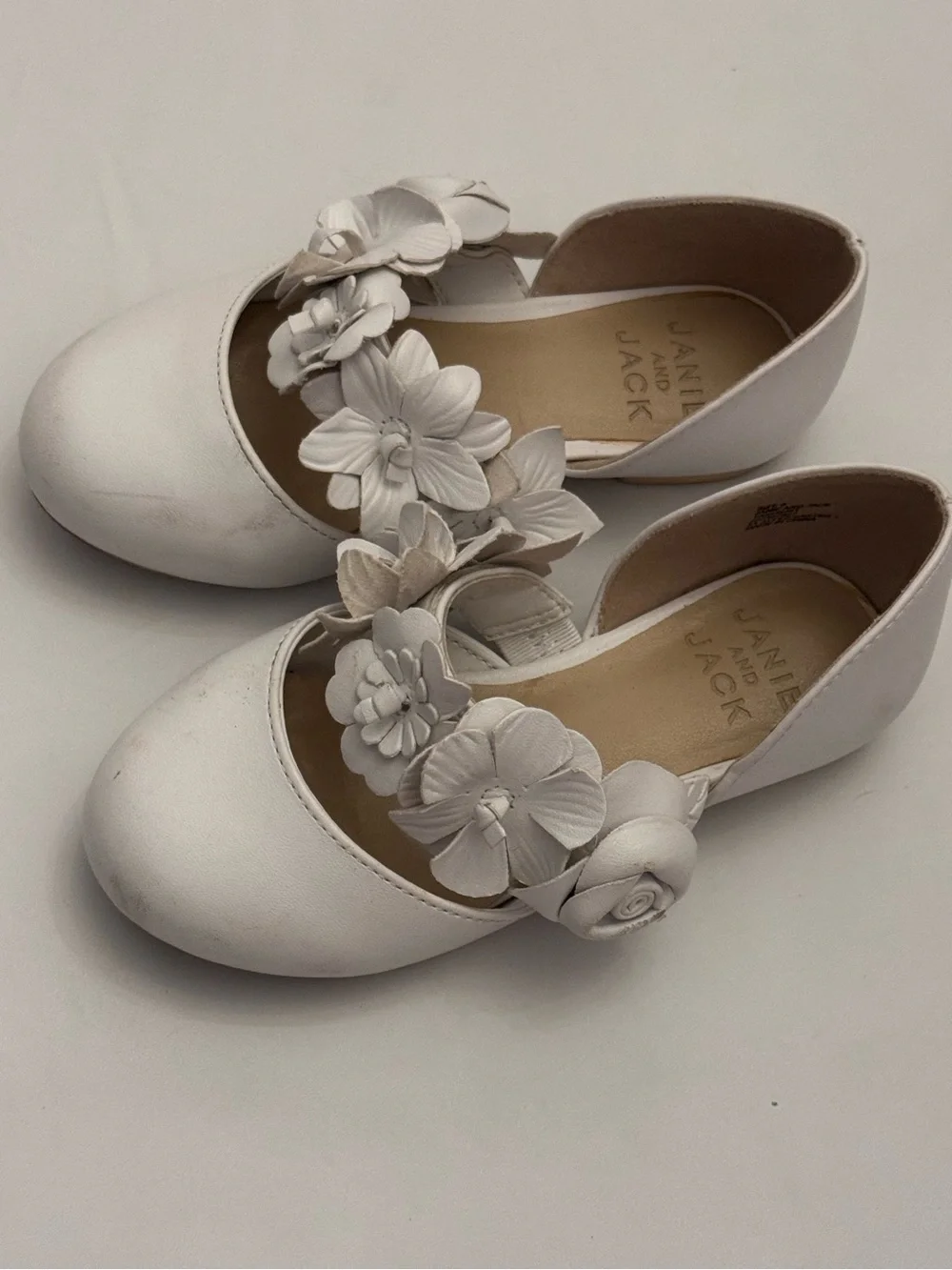 Janie and Jack White Flower Ballet Flat 9